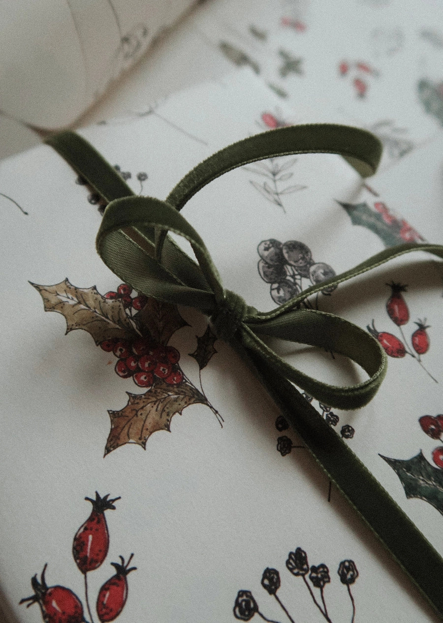 Thin Velvet Ribbon