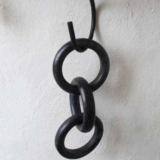 Black Marble Chain