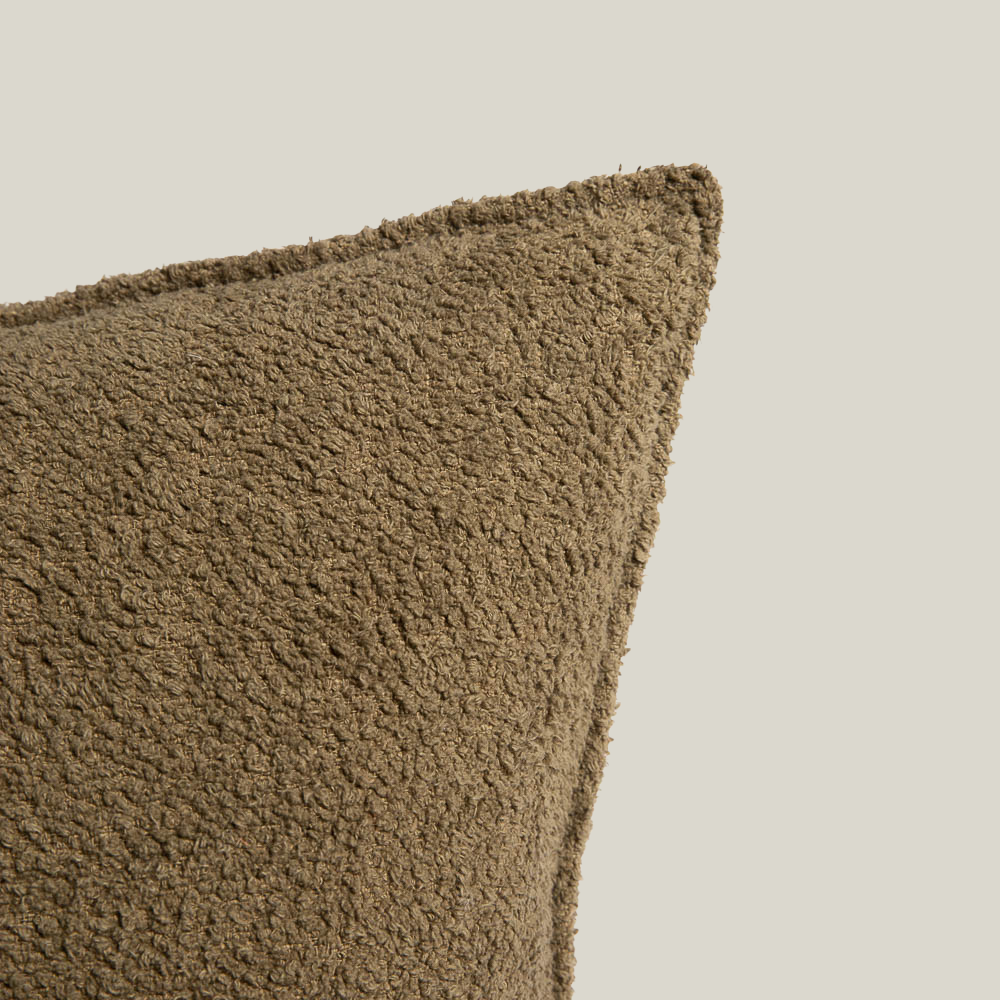 Kaia Pillow - 20"x20"