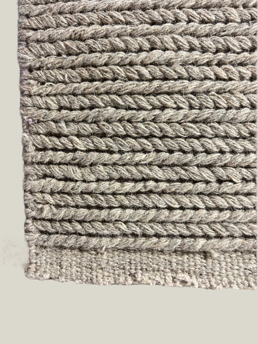 Handwoven Gray Wool Rug - 2'7" x 4'7"
