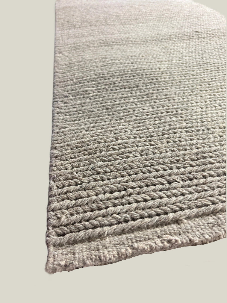 Handwoven Gray Wool Rug - 2'7" x 4'7"