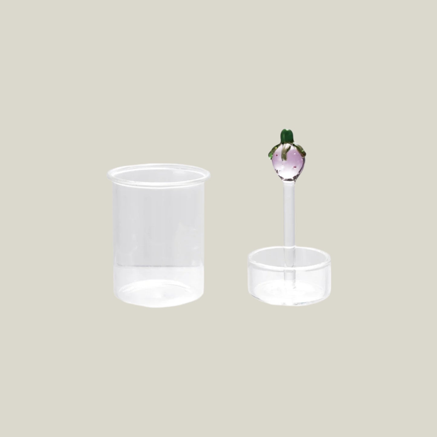Strawberry Stem Keeper