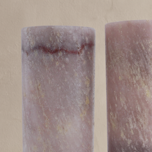 Violet-Hued Onyx Lamp