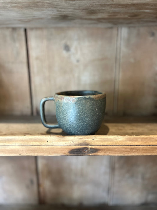 Stoneware Mug - Round