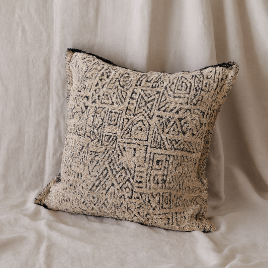 Cariz Pillow - 24"x24"