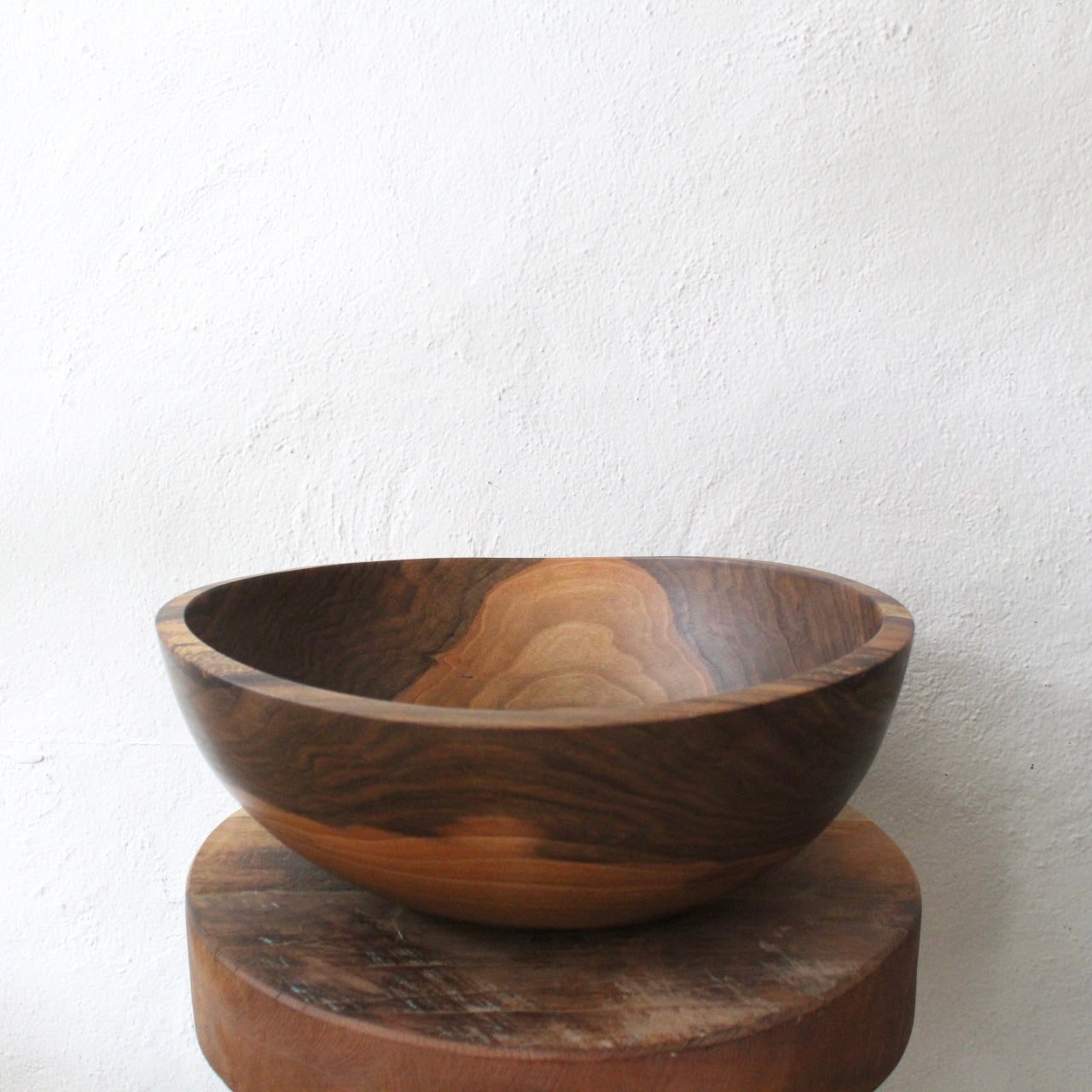 Walnut Fruit Bowl – Upstate Down