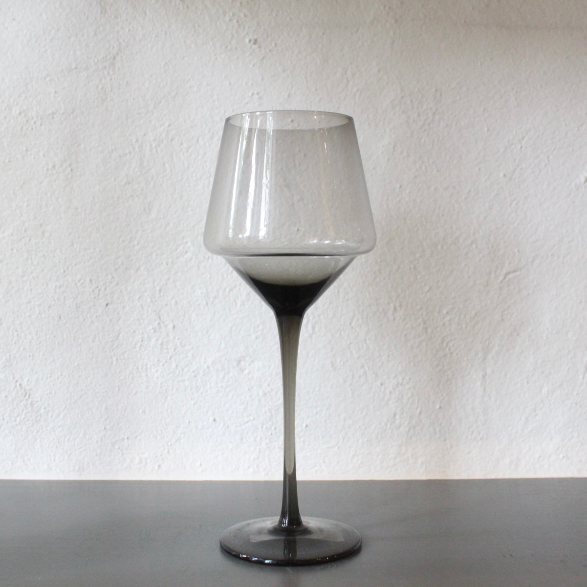 Smoke Wine Glass