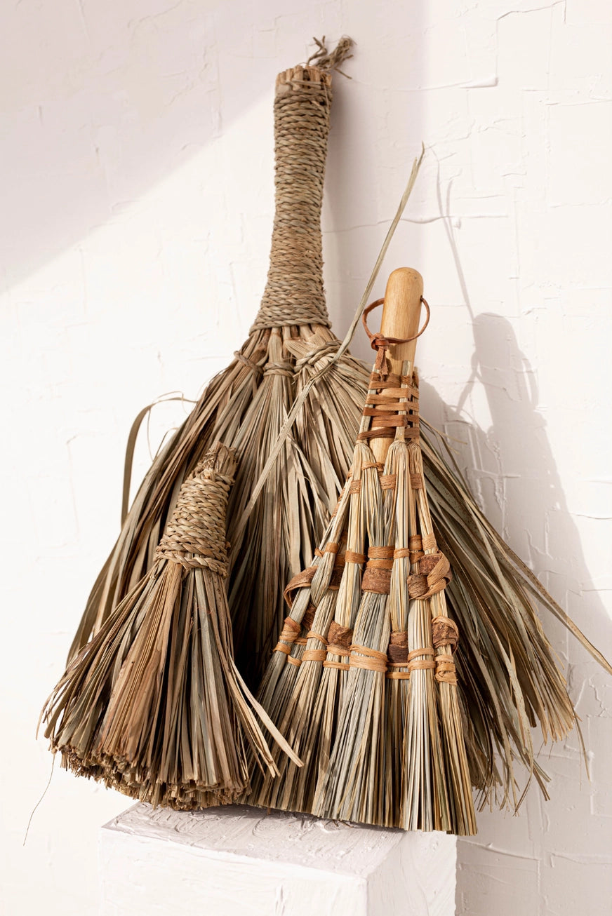 Escobo & Teak Hand Woven Broom