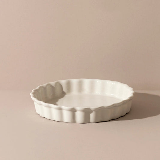 Stoneware Scalloped Pie Dish