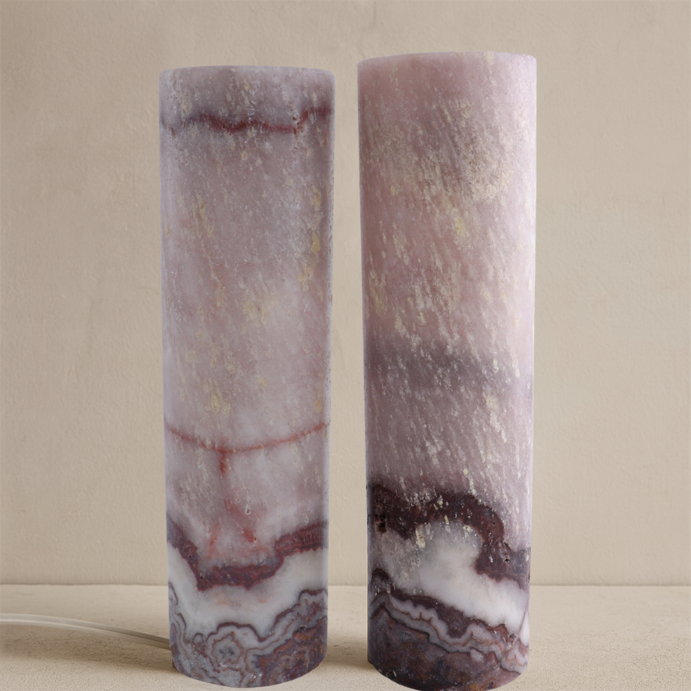 Violet-Hued Onyx Lamp