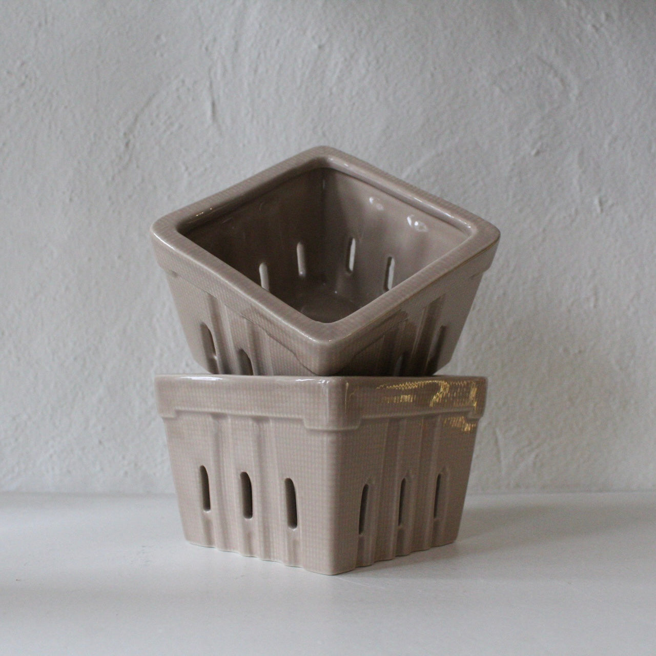 Stoneware Berry Basket